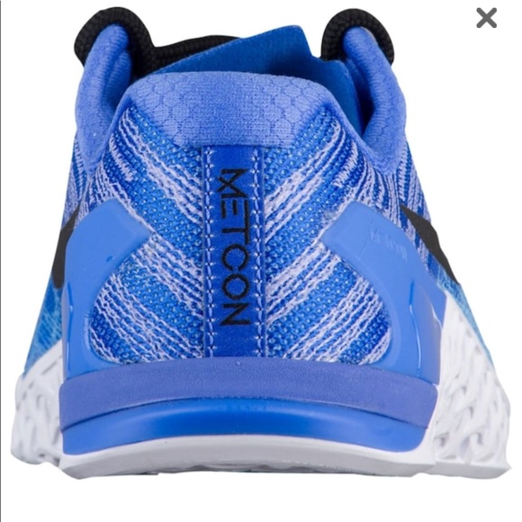 SOLD on ♍️erc Metcon 3 Fade - Picture 4 of 8